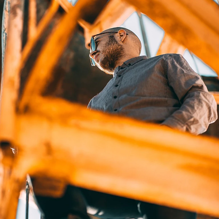 Crafting Your Unique Professional Narrative with a Personal Brand Statement Tool